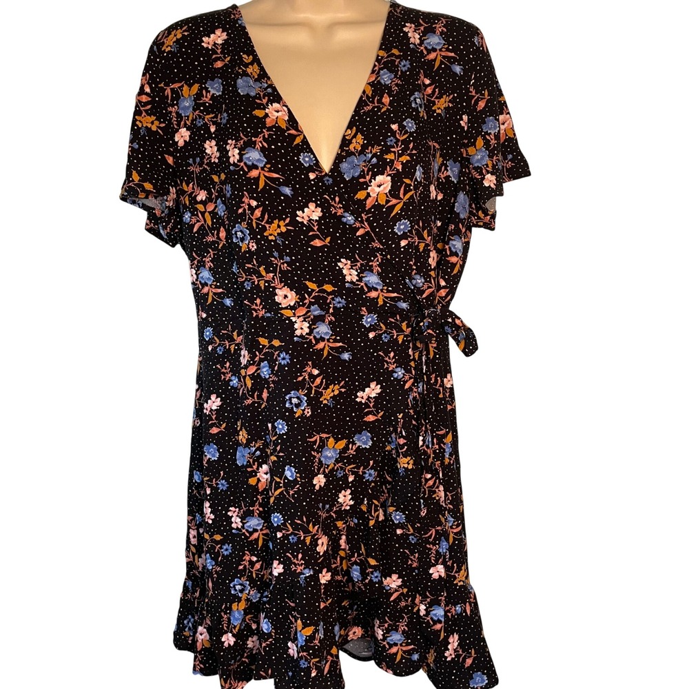 Xhilaration Floral Faux Wrap Mini Dress Large Short Sleeve Zip Back